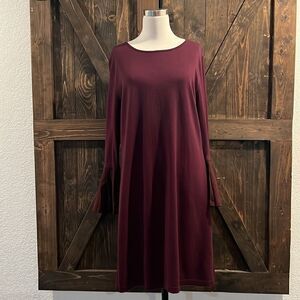 New York & Company Maroon Burgundy Purple Bell Sleeves Shift Dress back button M